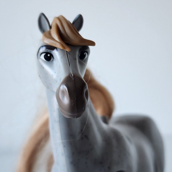 SPIRIT Horse Riding Free Sounds & Action Hacheta Gray Grey Brushable Hair Figure - Picture 4 of 11